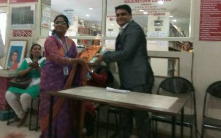 Giving Lecture at Mordern colleage Pune